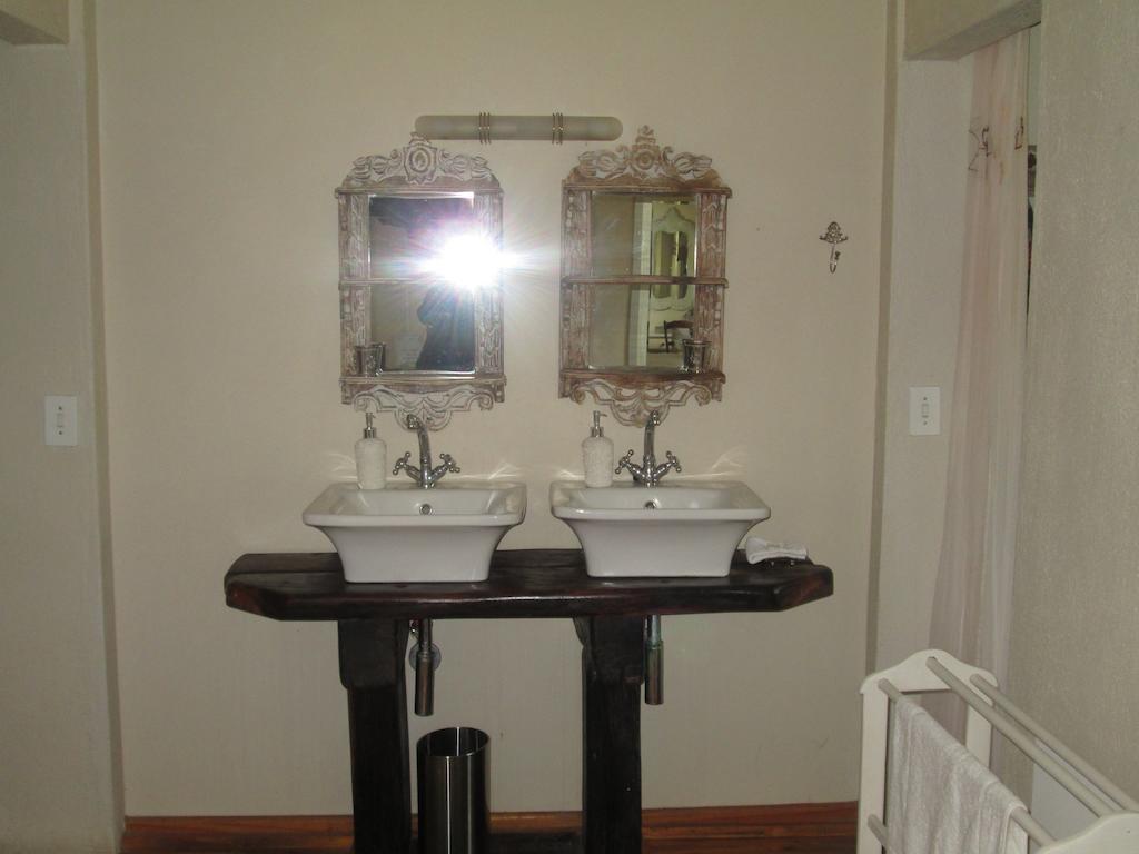 Almar View Guest House Mbombela Rom bilde